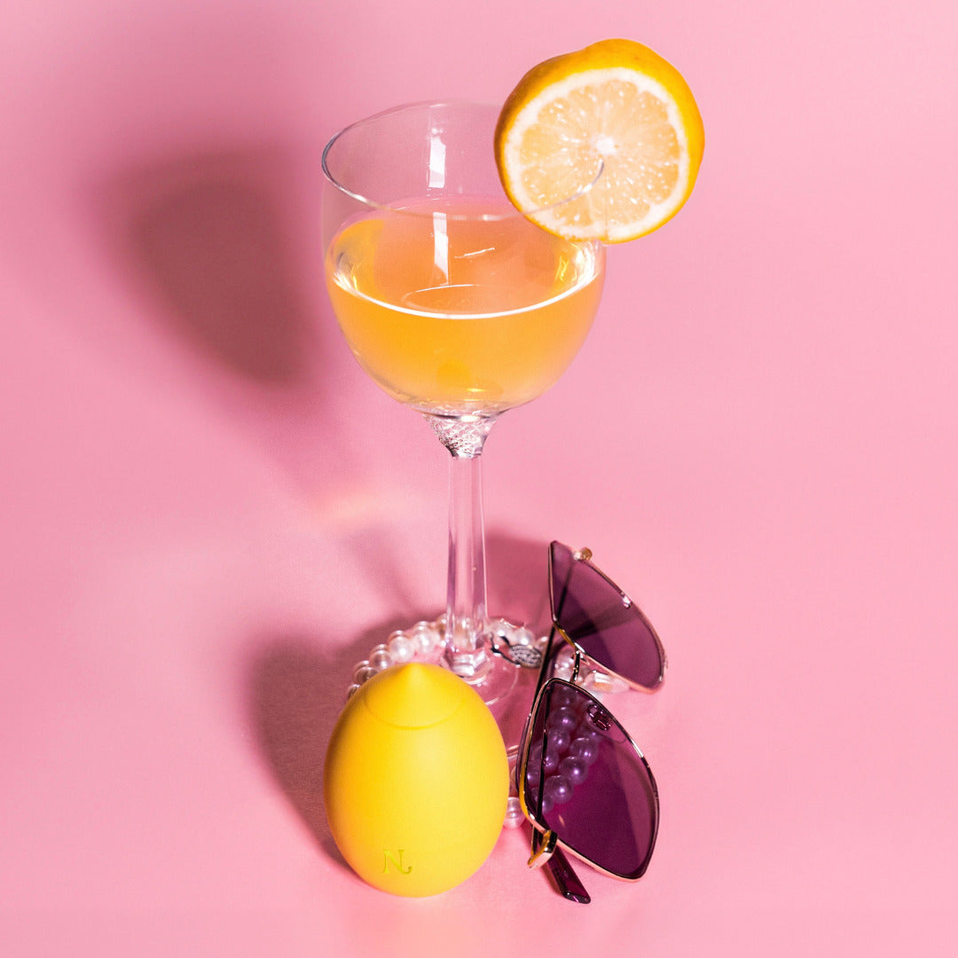 Lemon vibrator charging and packaging